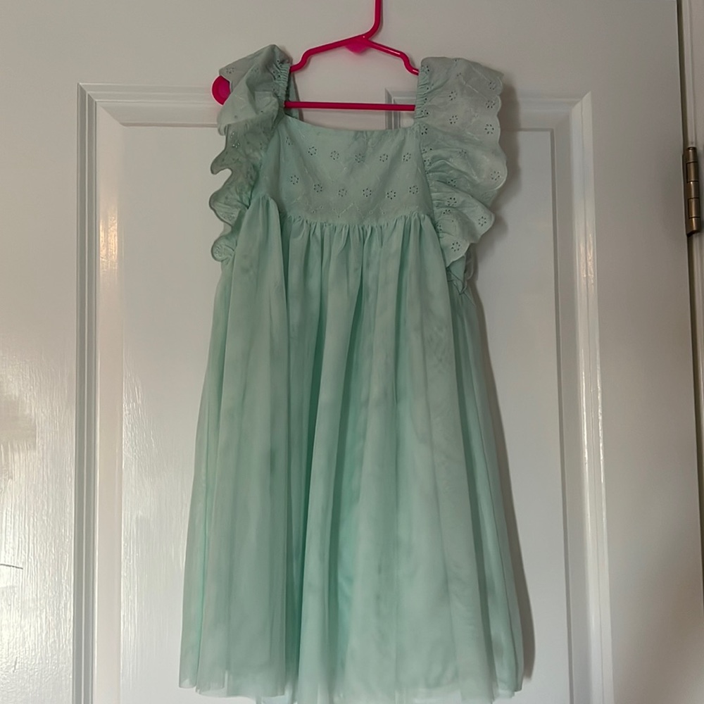 EUC Toddler Eyelet Flutter Sleeve Dress 5t